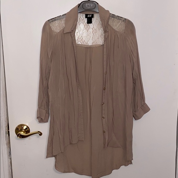 H&M button down - Picture 1 of 3